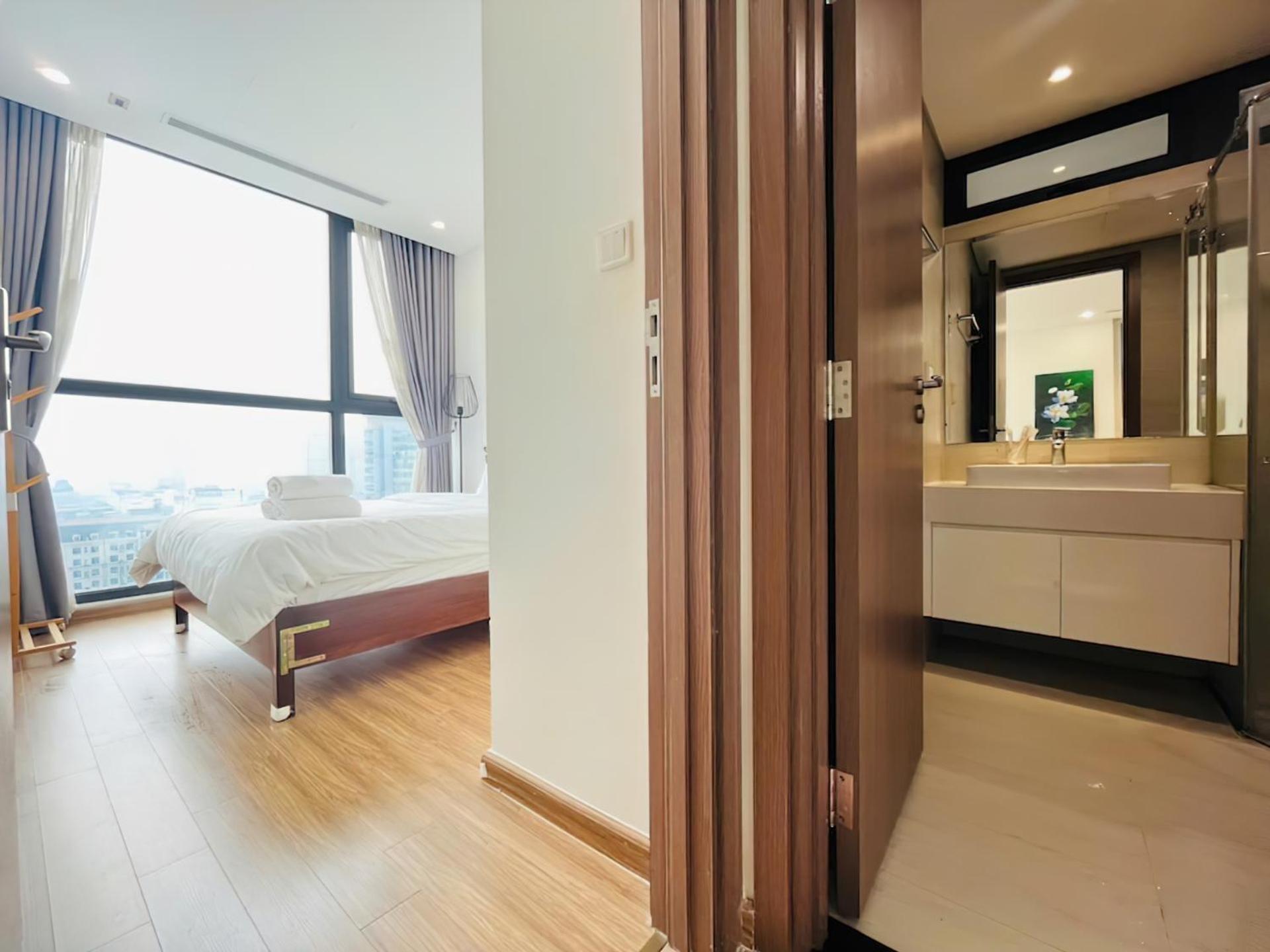 Vinhomes Skylake By Emily In Town Apartment Hanoi